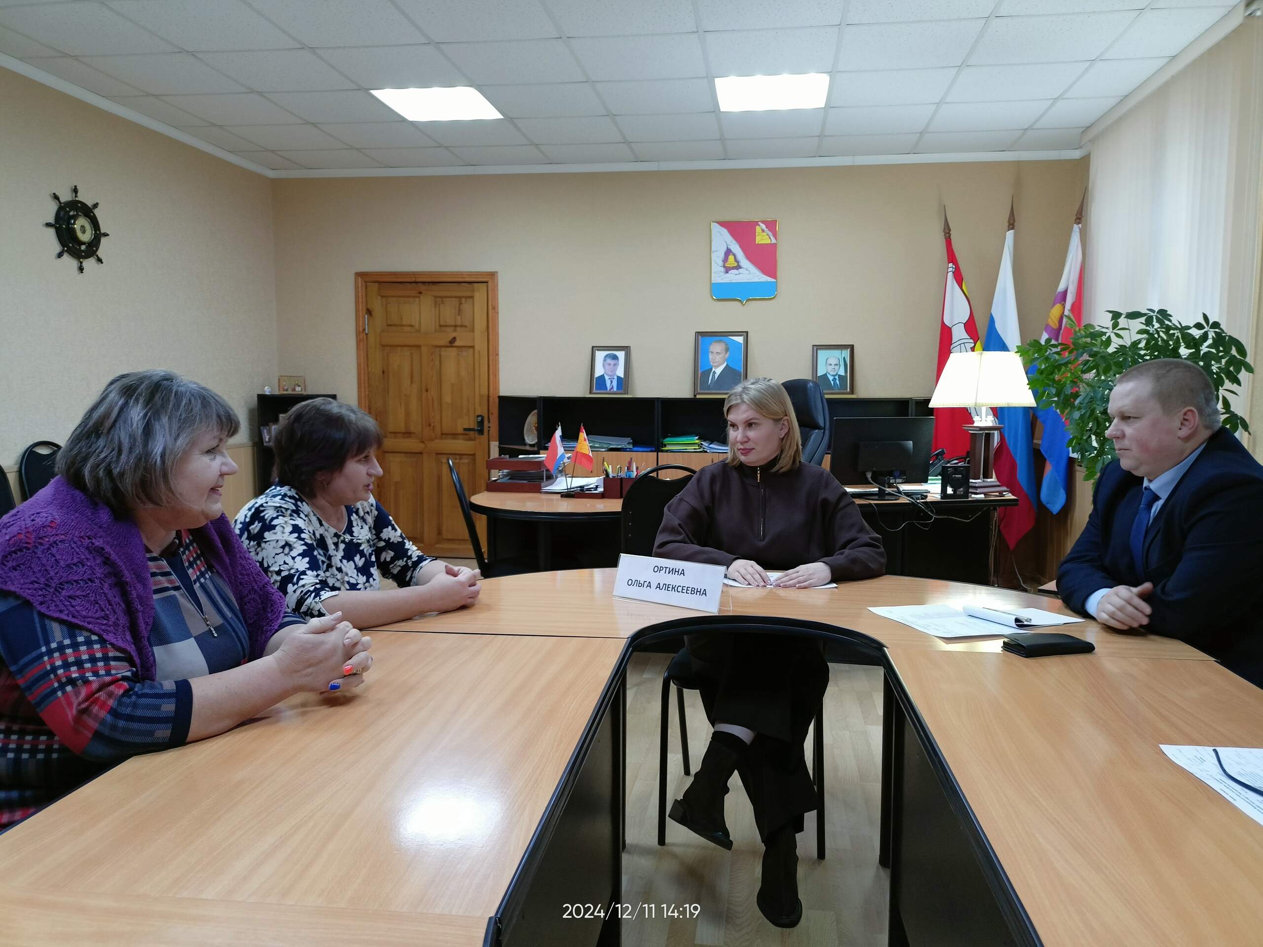 Прием граждан депутатом областной Думы Ольгой Ортиной.